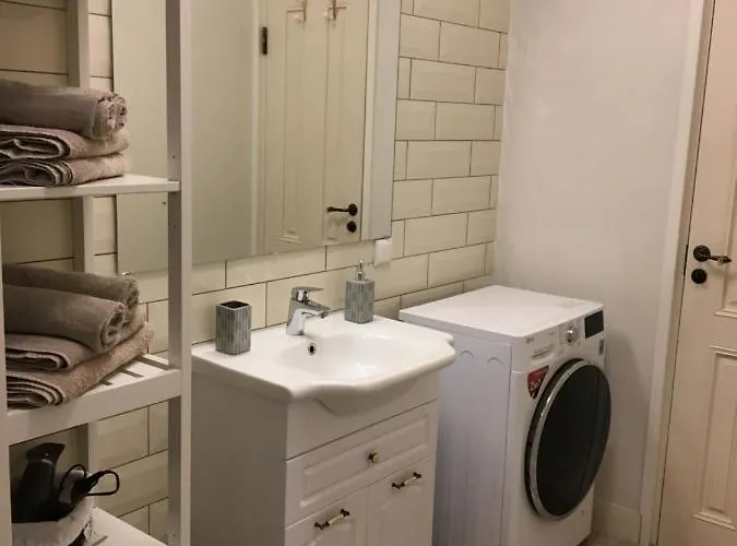 Lossi 32 Penthouse *