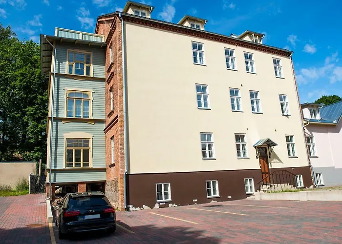 Lossi 32 Penthouse