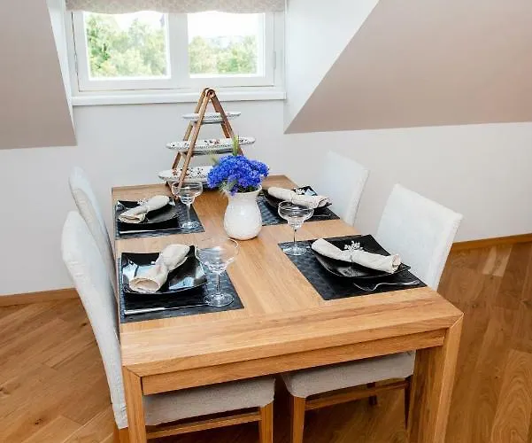 Lossi 32 Penthouse Apartment